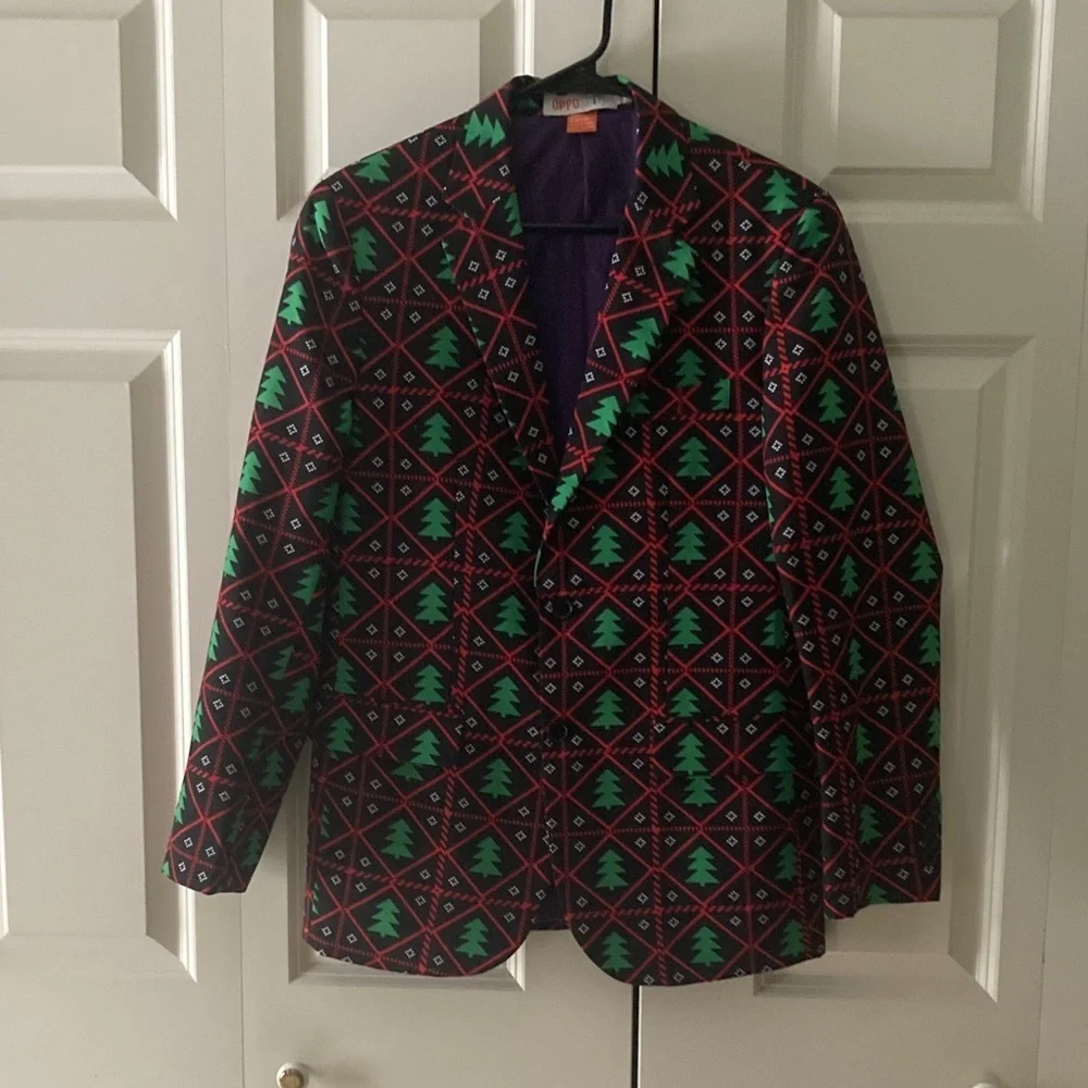 OPPO SUITS Christmas Blazer Mens 36 red and green design on black background